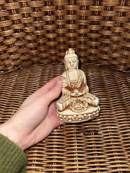 Будда статуетка