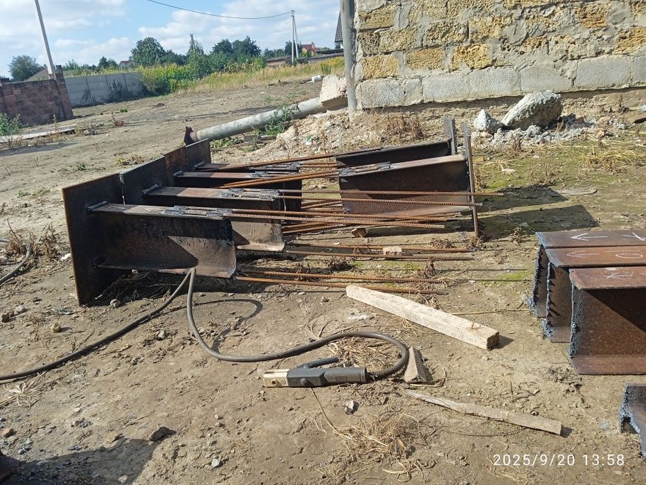 Надання послуг електрозварювальника