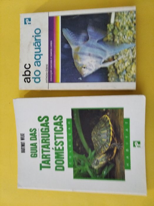 Livros sobre peixes, pesca, aquário etc.