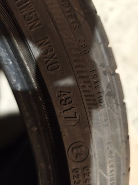 Opony letnie 225/40/R18 cena za 4szt
