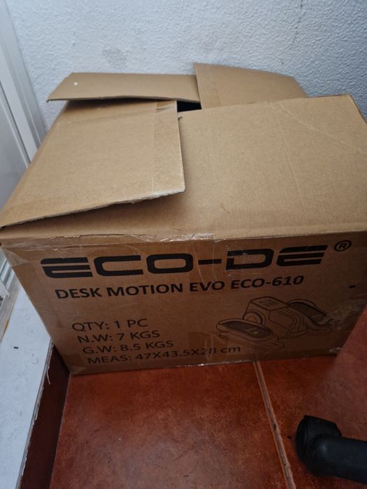 Pedaleira nova / pouco uso. Marca: ECODE store, mini electric elíptica