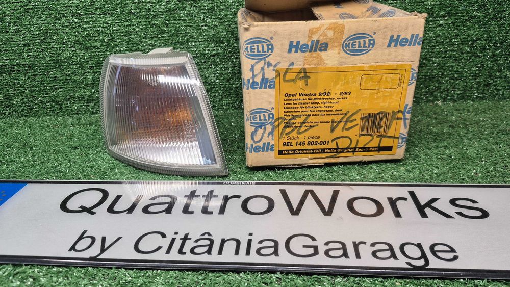 Pisca Farolim Frente Direito Opel Vectra A 1992 a 1995 Ref. 9EL.145802.001 NOVO Original HELLA
