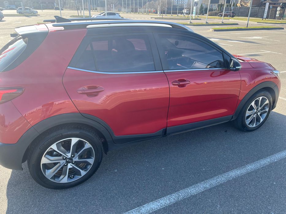 Продам кіа stonik 2019