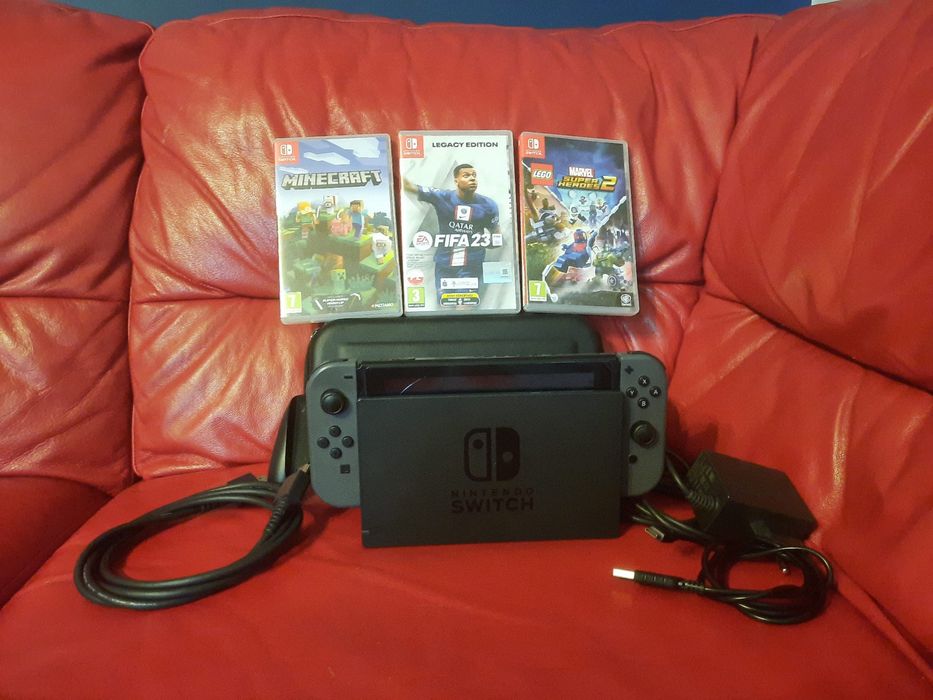 Nintendo Switch (model HAC-001(-01))