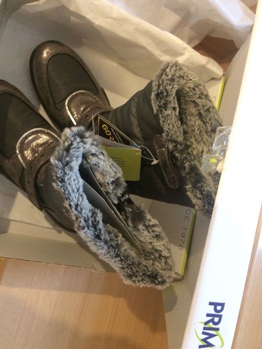 Nowe Buty zimowe kozaczki