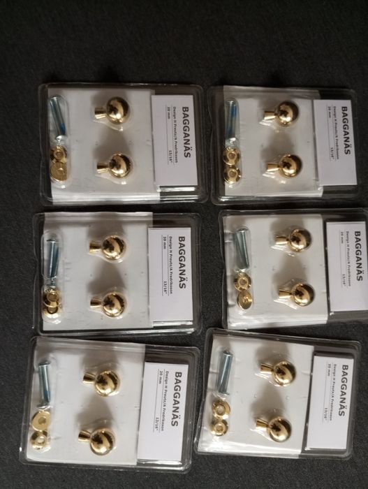 6 conjuntos de 2 puxadores Bagganas IKEA, Novos  
dourada
