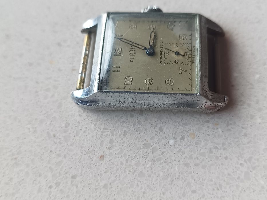 Zegarek derrik swiss
