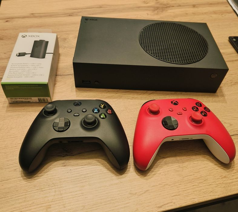 Xbox Series S 1TB + Dwa Kontrolery
