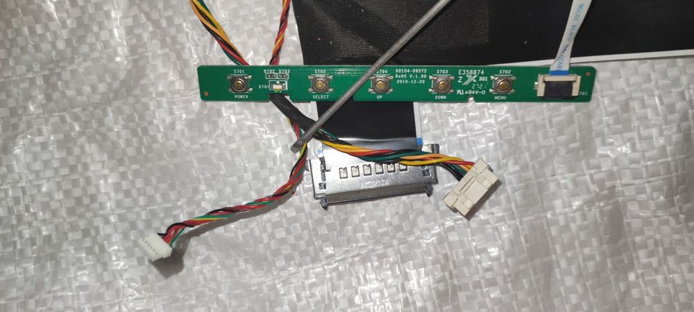 Монітор HP X24c FHD Curved Gaming новий в ремонт і на З.ч,екран полоси