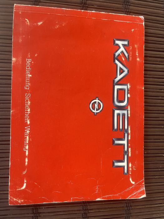 Instrukcja obsługi opel kadett 1983r