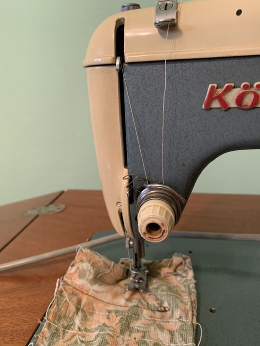 Швейная машинка ГДР ЗИГЗАГ