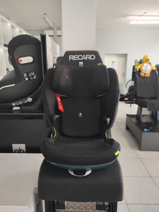 SWANDOO CHARLIE fotelik samochodowy 100-150 cm z ISOFIX