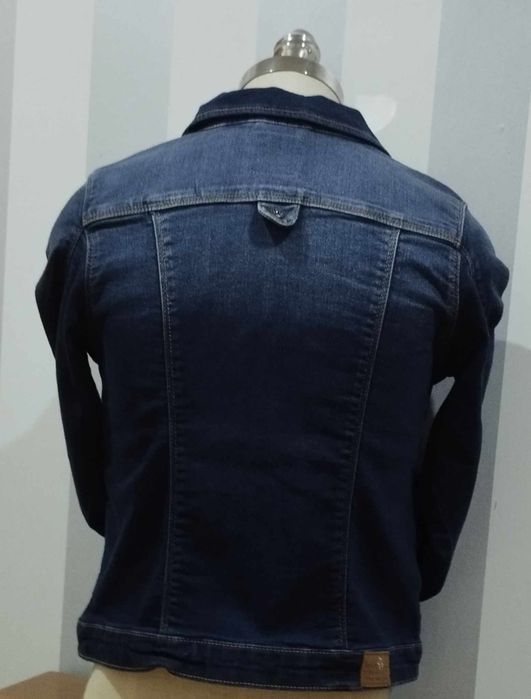 Blusão de ganga tam 12