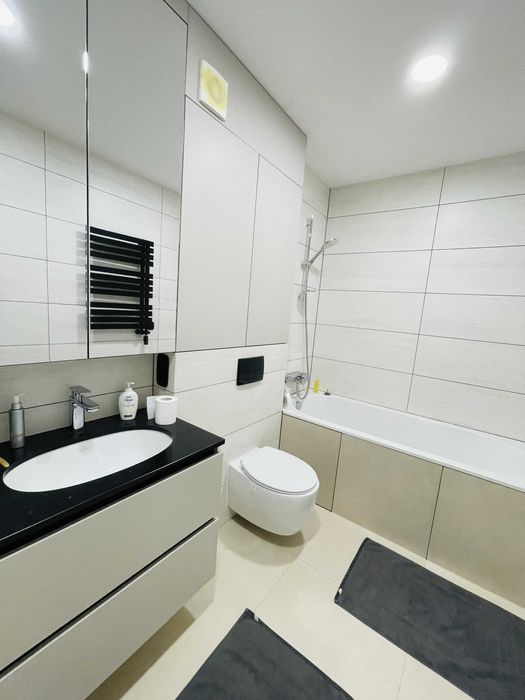 Продаж квартири з терасою новобудова близько центру Львів!