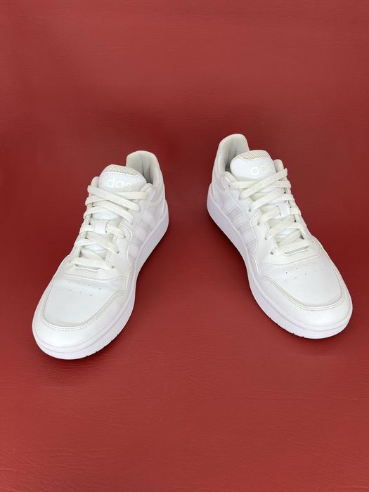 Кросівки 38,5р. Adidas Hoops 3.0