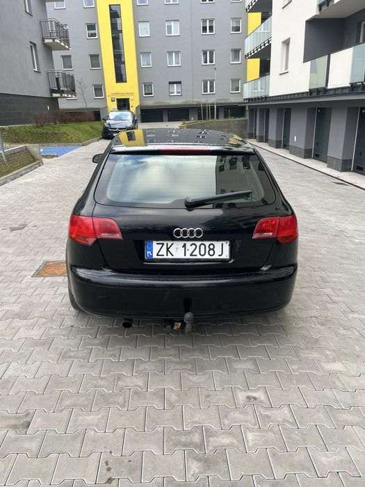 Audi A3 5-drzwiowe benzyna 1.6 + LPG