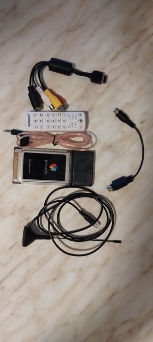 Pinnacle Tuner TV do laptopa