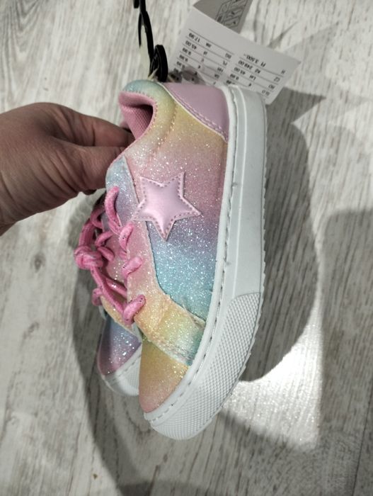 Nowe tęczowe brokatowe trampki roz 25