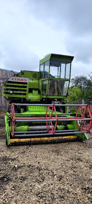 Комбайн Claas Consul