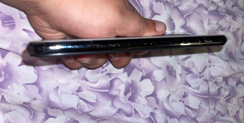 iPhone 11 Pro 512 GB – 180€ (Negociável)