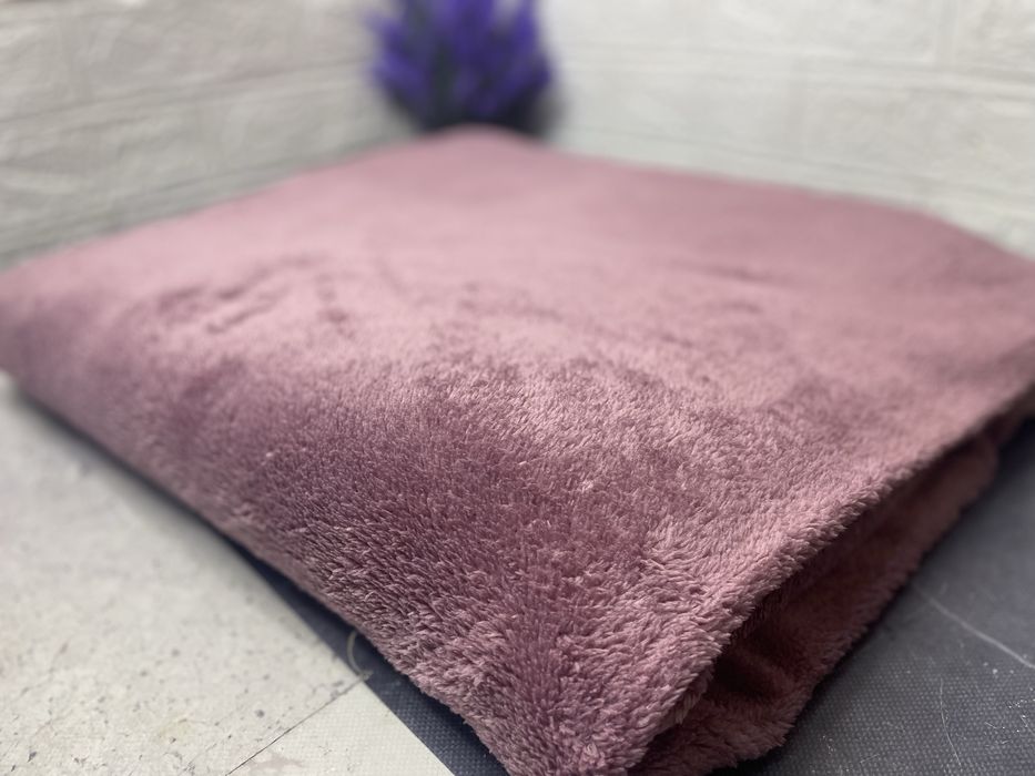 М’яке покривало з мікрофібри. Розміри 180×200 та 200×220 см