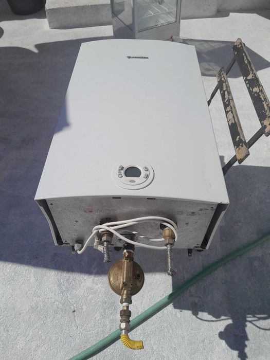 Esquentadore gas 1ano de uso  restaurante