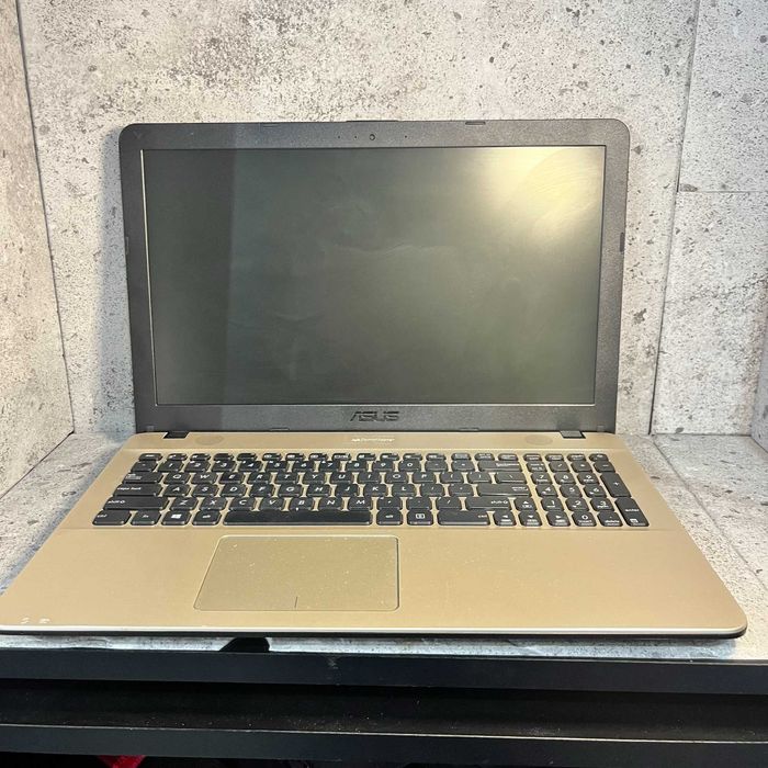 Laptop ASUS R541N | Wykończenie Gold | Ładowarka | USZKODZONA BATERIA