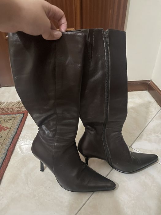Botas de pele castanhas de senhora - tam 36