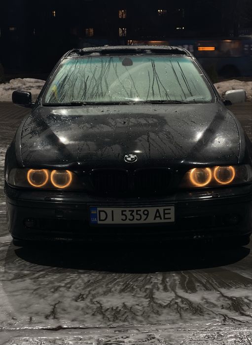 Продам  BMW E 39  M57 3 .0  дизель СРОЧНО !! продаю страховка нова