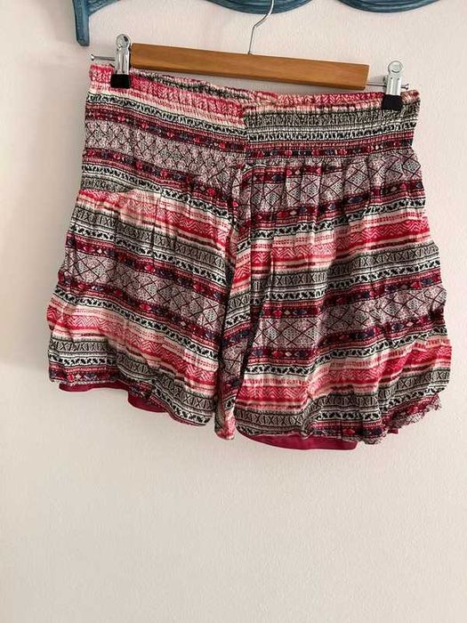 Saia - Bershka -  Tamanho M