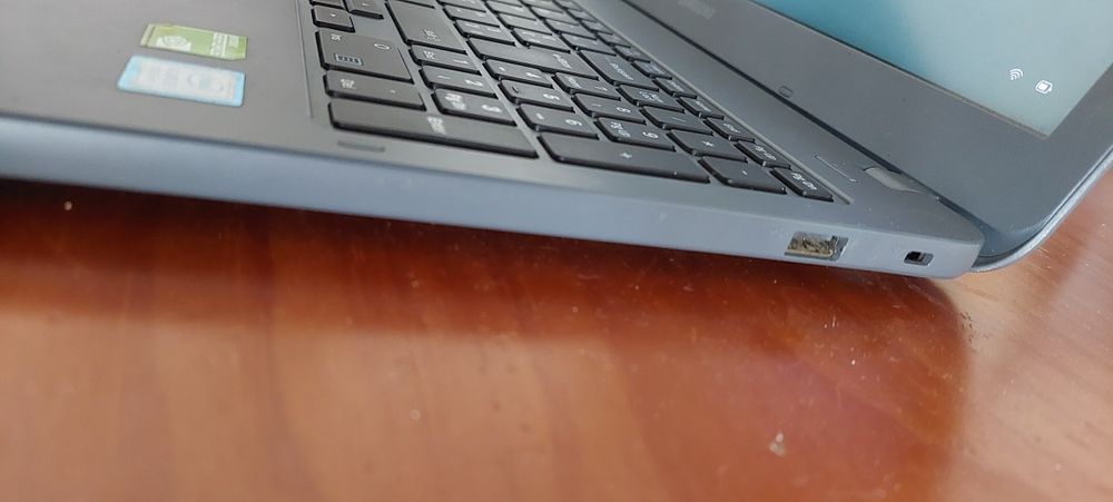 Portatil samsung usado