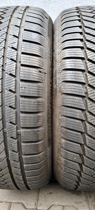 235/55/20 Continental