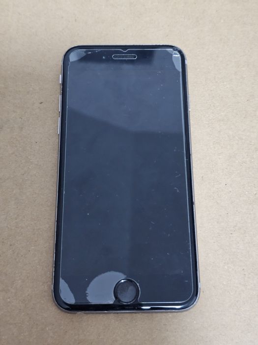 Uszkodzony iphone 6