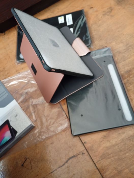 Чехол універсальний для планшета