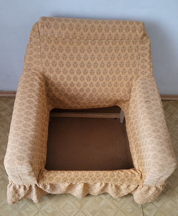 Fotel wygodny ze schowkiem