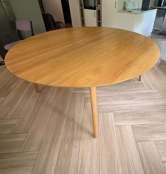 Stół dębowy okrągły duży 180 cm z Manufaktury Drewna