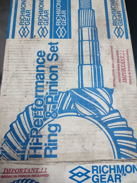 Chevrolet Pontiac General Motors nowe przełożenie mostu 10 bolt 3:23