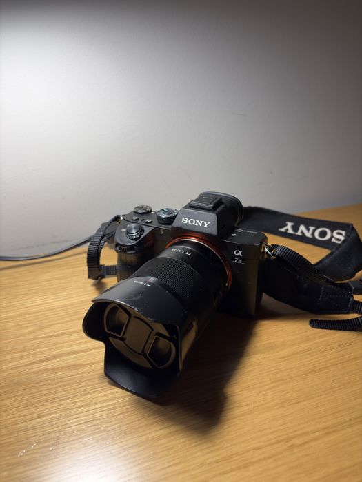 Sony A7 III + Sony 35mm f/1.8 + filtros | Kit completo