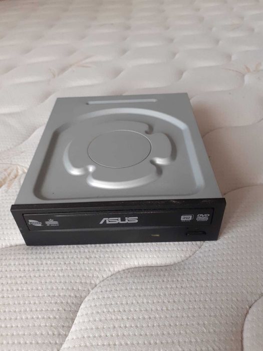 Drive DVD/CD ASUS Sata interno para PC