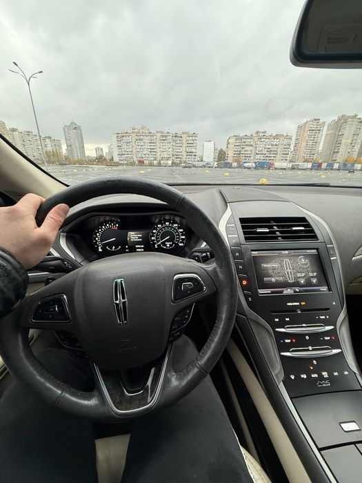 Линкольн мкз 72мили пробега