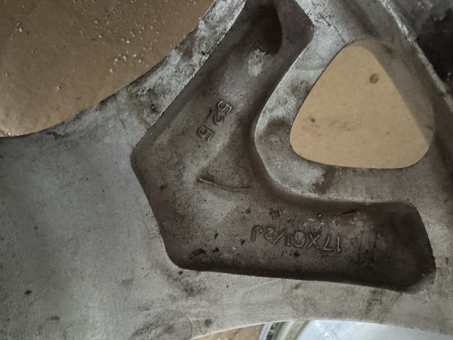 Felgi mazda 17 cali 5x114.3 et 52