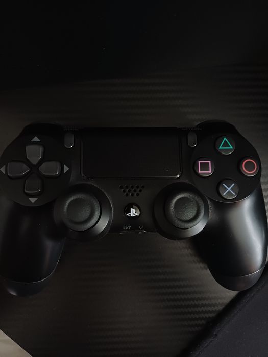 Ps4 slim 1 pad DualShock 4 8 gier