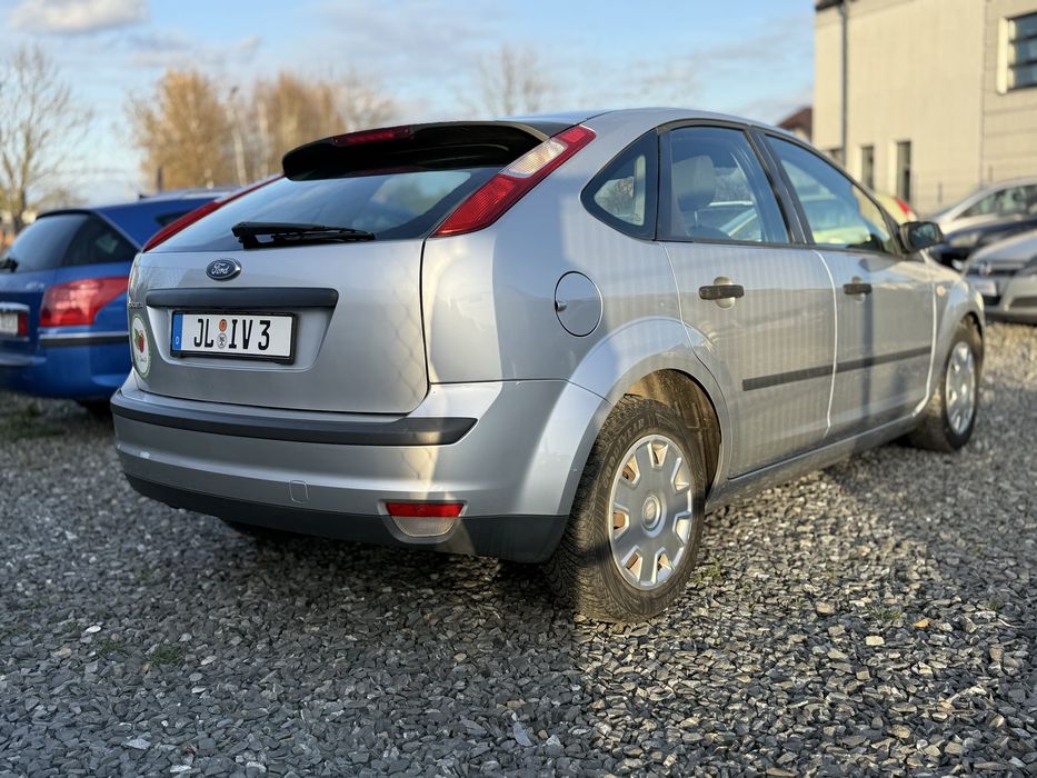 CAR4YOU FORD FOCUS 1.6 Benzyna 2006r Klimatyzacja 229135km