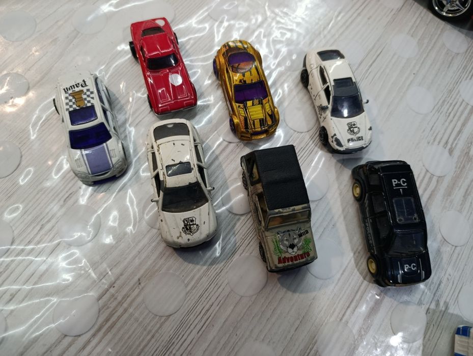 Набор металлических машинок Хот Вилс маленькие