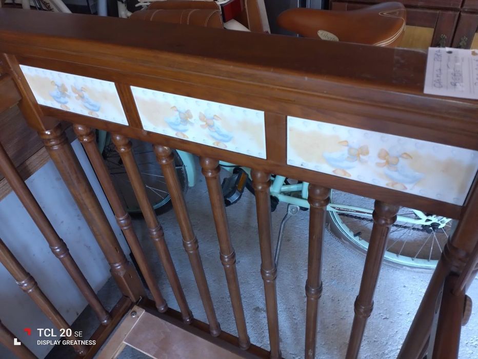 Cama de Bebé com Colchão