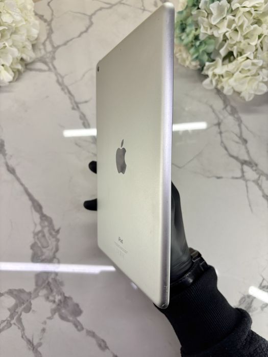 Ідеальний iPad 6 Silver 94%АКБ Silver (Магазин Гарантія)