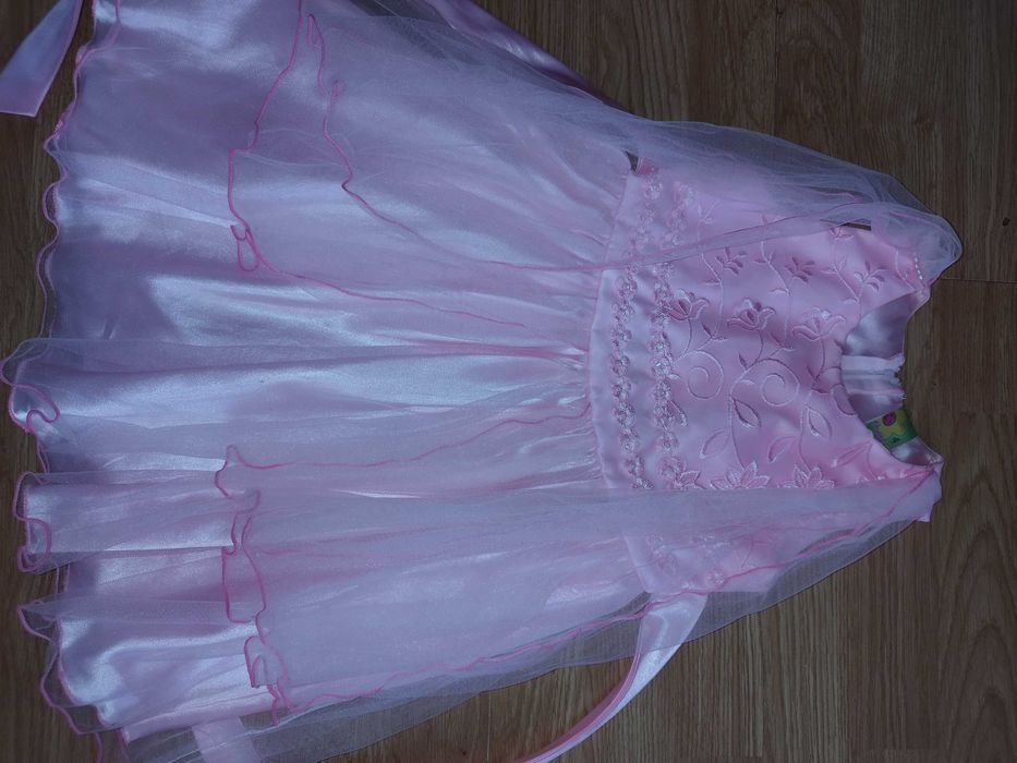 Плаття для дівчинки