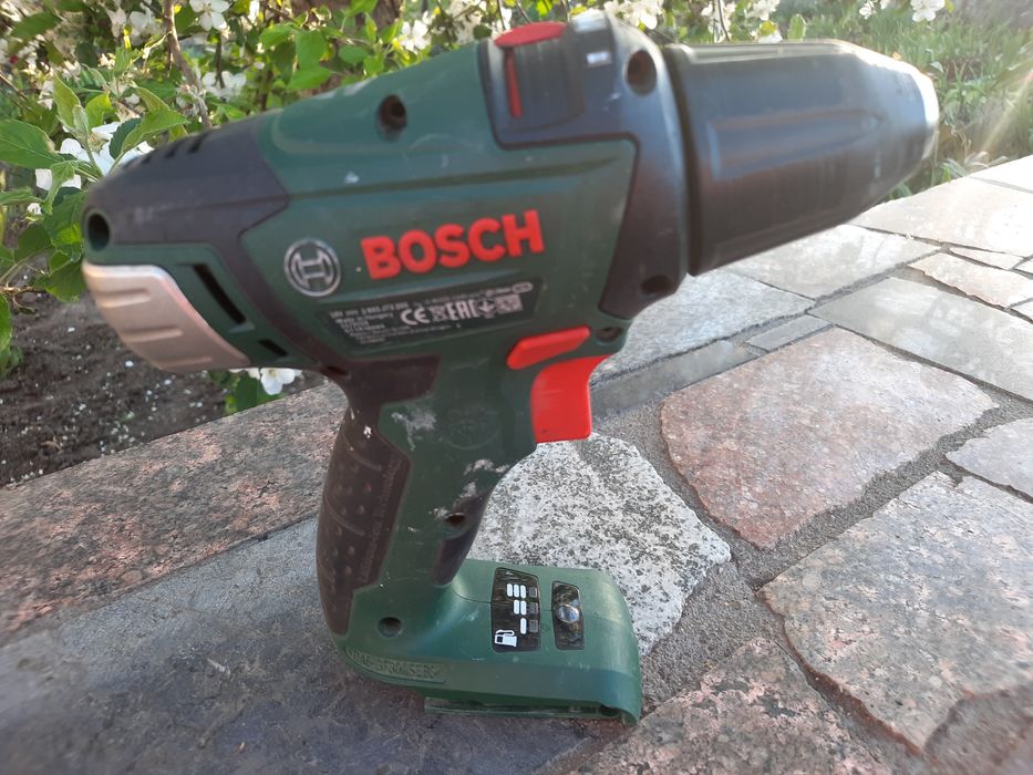 Акамуляторний шуруповерт Bosch