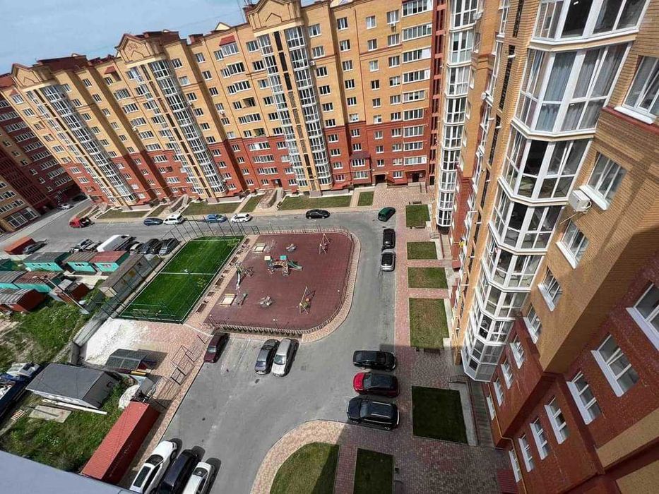 Продається простора 1 кімнатна квартира по вул.Київська-Тарнавського