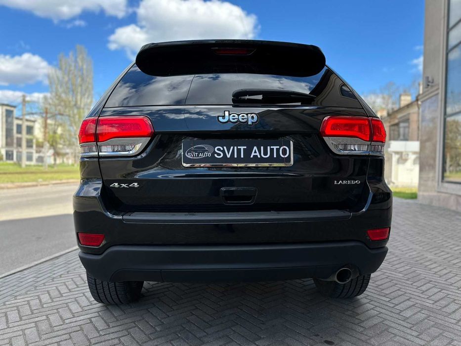 Продам шикарний автомобіль JEEP GRAND CHEROKEE 2015 р. 3.6 бензин